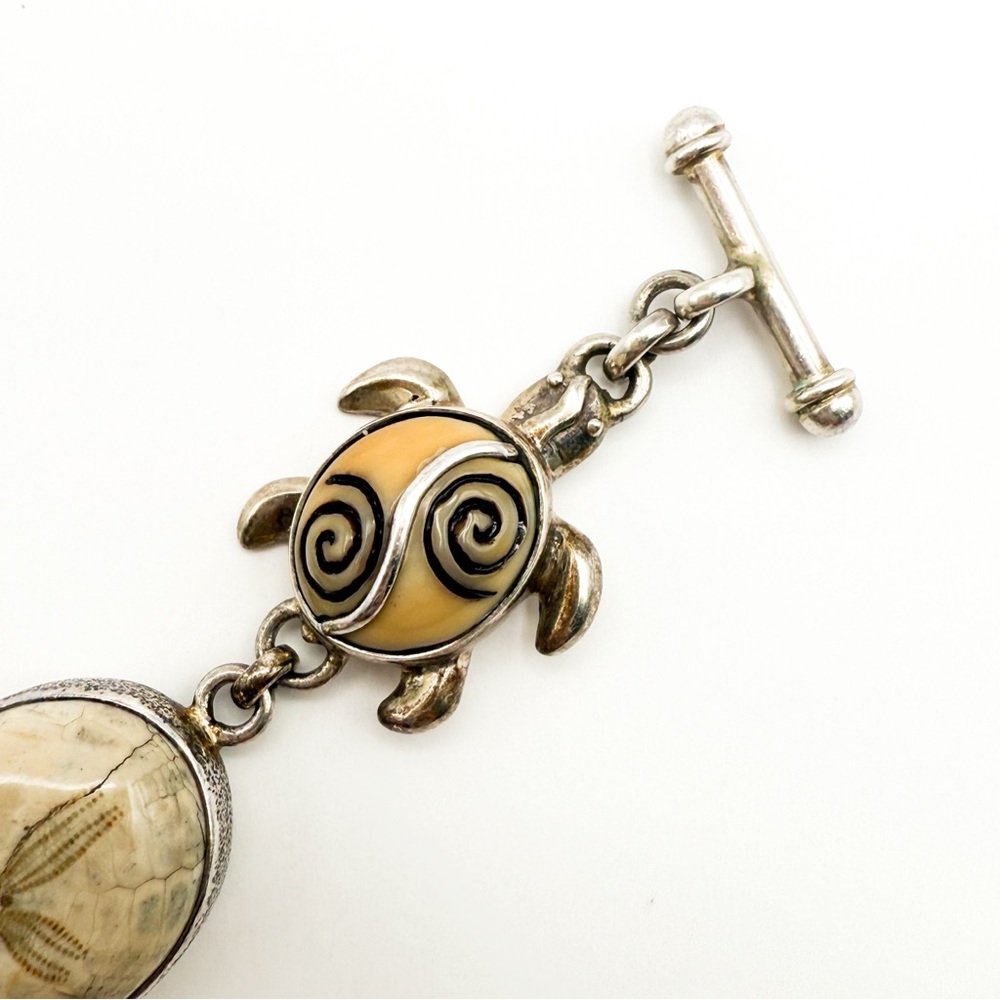 RARE! 🌊 Zealandia 🌊 Sterling Silver Fossil Sand Dollar and Ivory Turtle Bracelet - Picture 10 of 12